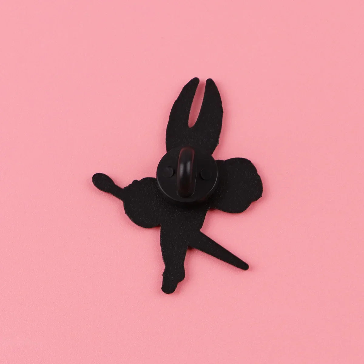 Game Cartoon Enamel Pin Brooch – Cute Lapel Badge for Backpack & Clothing, Gamer Fashion Accessory Gift