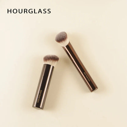 Hourglass Retractable Makeup Brush Set – Professional Eyeshadow, Foundation, Concealer, Powder, Bronzer, Blusher & Eyeliner Brushes