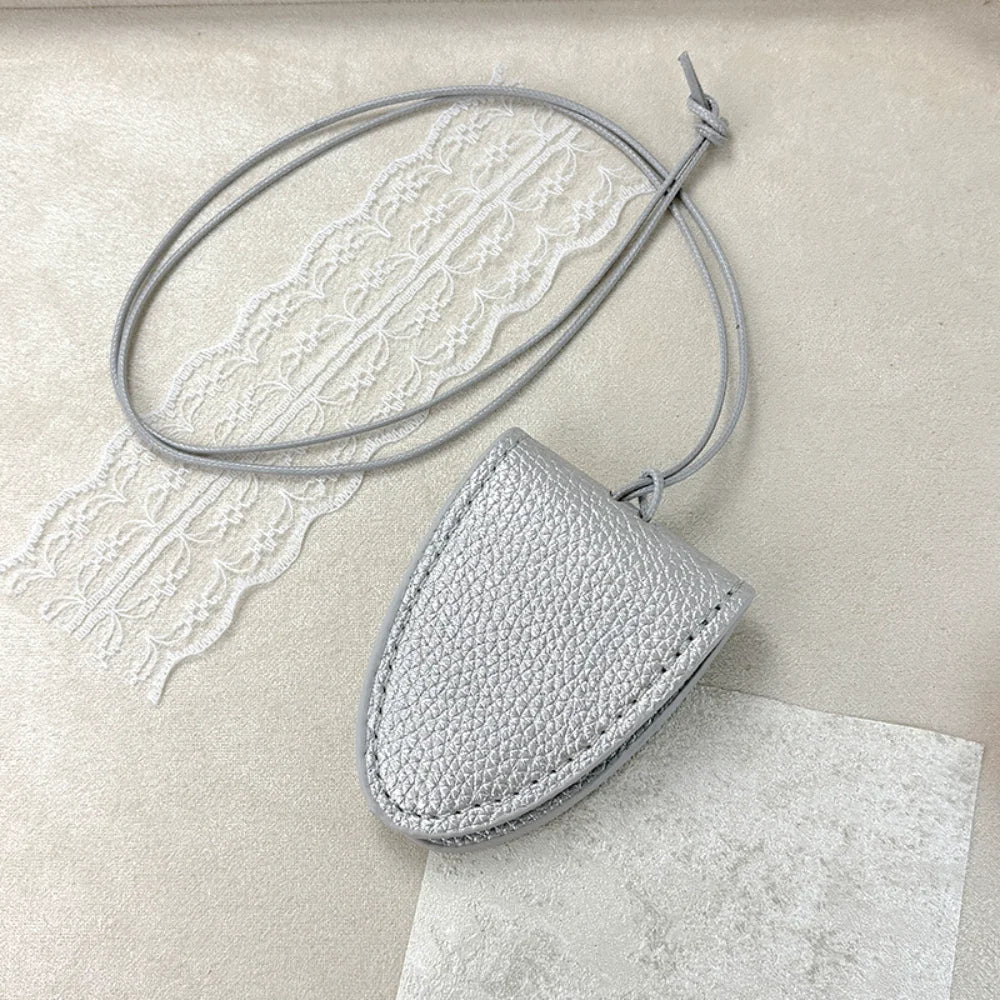 Hanging Neck Eyeglasses Storage Bag with Chain – Unisex Leather Sunglasses Case & Portable Key Holder Pendant