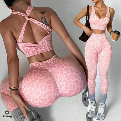 Women’s One-Piece Pad Jumpsuit Yoga Set – Flared Scrunch Workout Pants & Trendy Activewear XP10