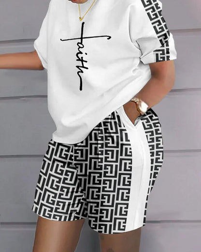 Women’s Printed 2-Piece Shorts Set – Short Sleeve T-Shirt & Elastic Waist Pants Matching Summer Y2K Outfit with Pockets (2025)