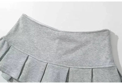 Mooyufon Y2K Mini Skirt — Women’s Low Waist Wide Pleat Light Grey A-Line Pleated Skort, Sexy Vintage Casual Summer Wear