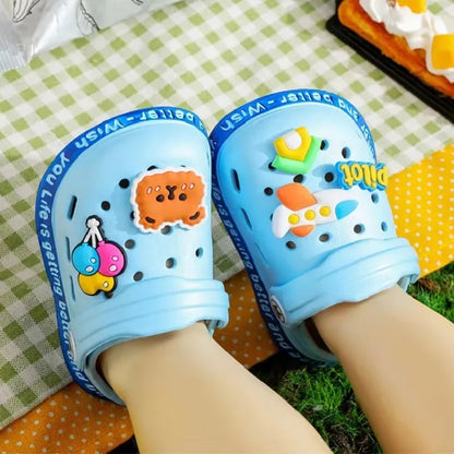 Summer Kids Sandals – Soft Anti-Skid Cartoon Hole Slippers for Boys & Girls, DIY Beach Shoes