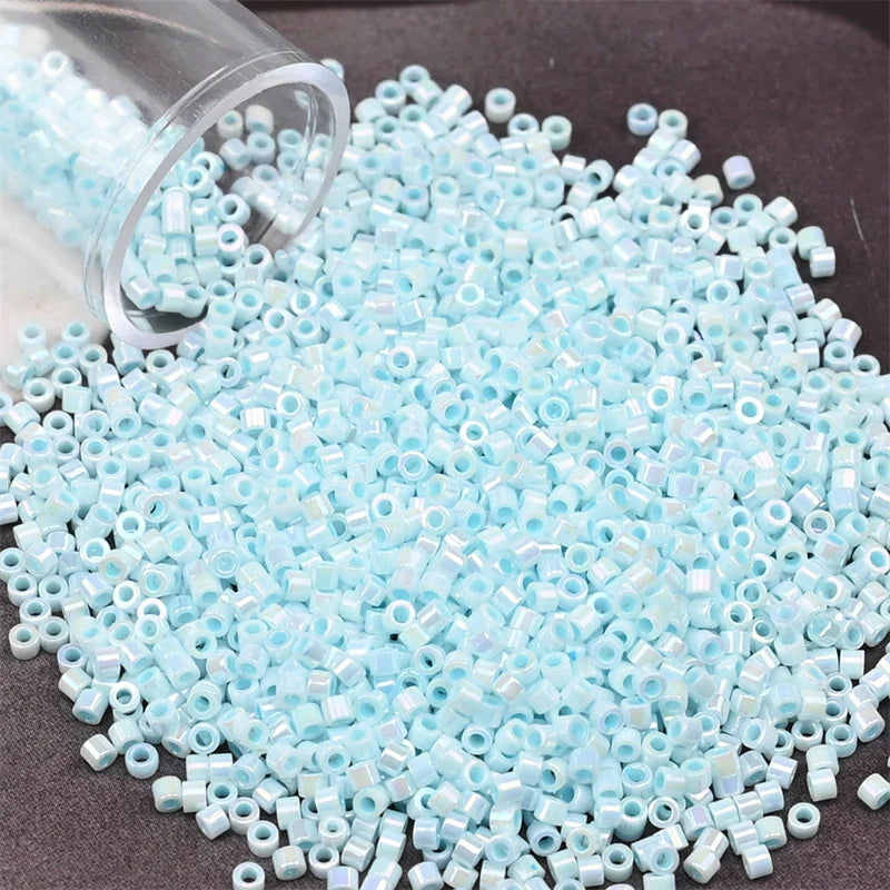 11/0 Mini Glass Beads – 2000PCS Small Cylindrical Beads for DIY Jewelry Making, Necklaces & Bracelets, 10g/Pack