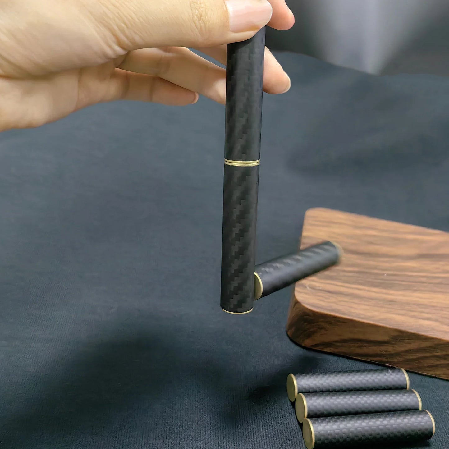EDC Fidget Toy: Magnetic Metal Carbon Fiber Three-Section Stick for Stress Relief - Rotating Creative Gift for Adults