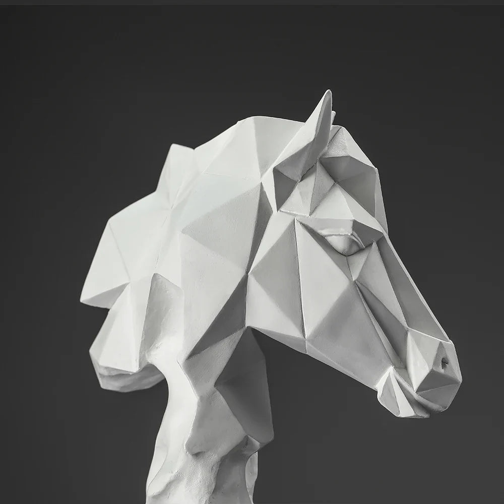 Cube Horse Head Sculpture - Polygonal Resin Horse Figure for Modern Home Decor