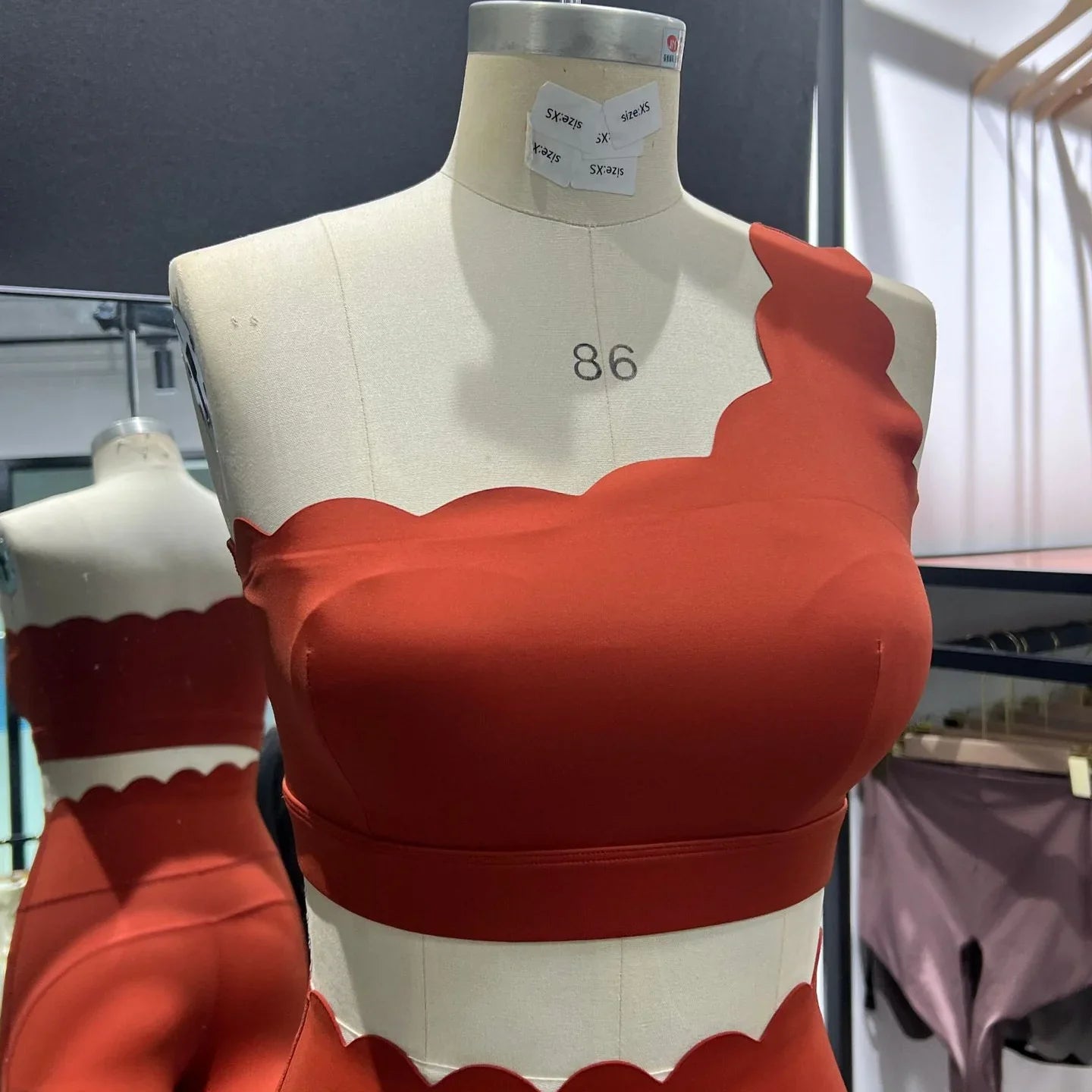 2PCS Women’s Seamless Yoga & Fitness Set – Sports Bra with Leggings & Gym Shorts Workout Outfit