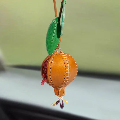 Cute Pomegranate Fruit Pendant Keychain – Handmade Leather Car Keyring & Fashion Bag Charm, Creative Accessories for Women & Girls