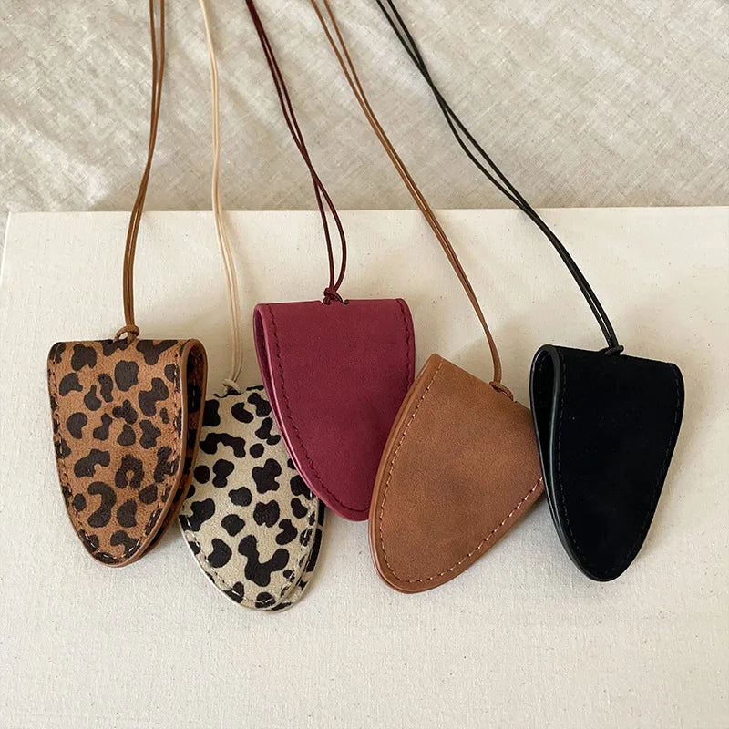 Hanging Neck Eyeglasses Storage Bag with Chain – Unisex Leather Sunglasses Case & Portable Key Holder Pendant