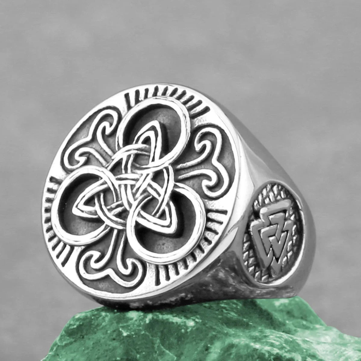 Nordic Viking Stainless Steel Ring - Compass Tree of Life Rune Wolf Amulet Jewelry for Men & Women