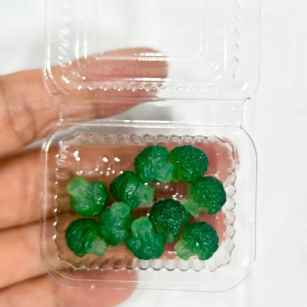 1/6 Miniature Dollhouse Fruit Set – Mini Peach & Grape with Box for Blythe, OB11, BJD Dolls