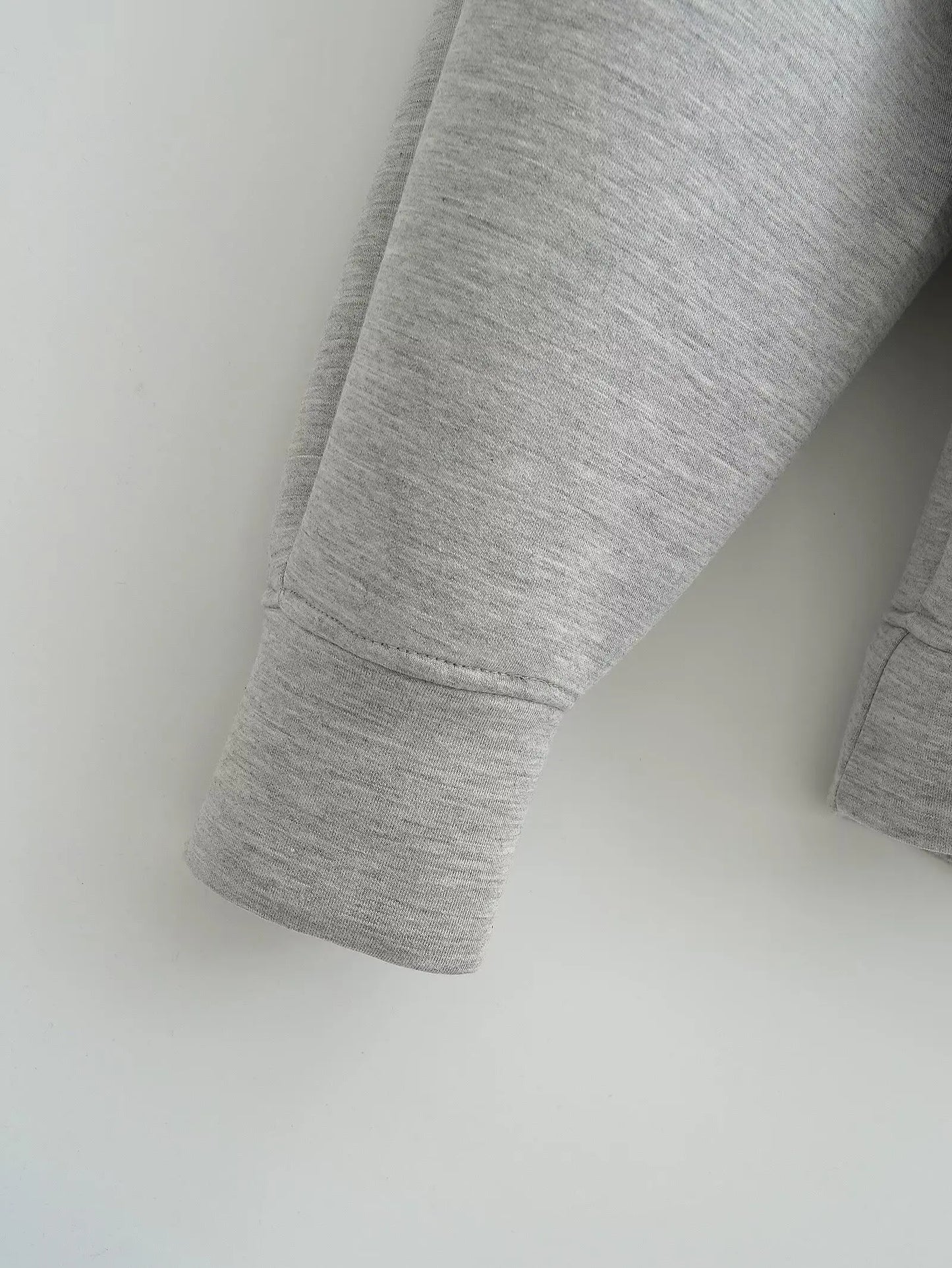 TRAFZA Autumn Women's Gray Jacket – Hooded, Long Sleeve, Zipper Coat with Big Pockets, Loose Casual Outerwear Tops