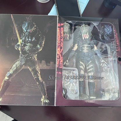 NECA Predator Figure — Ultimate Shaman Elder Armored Jungle Hunter with Snake Vision, Alien Model Toy Gift