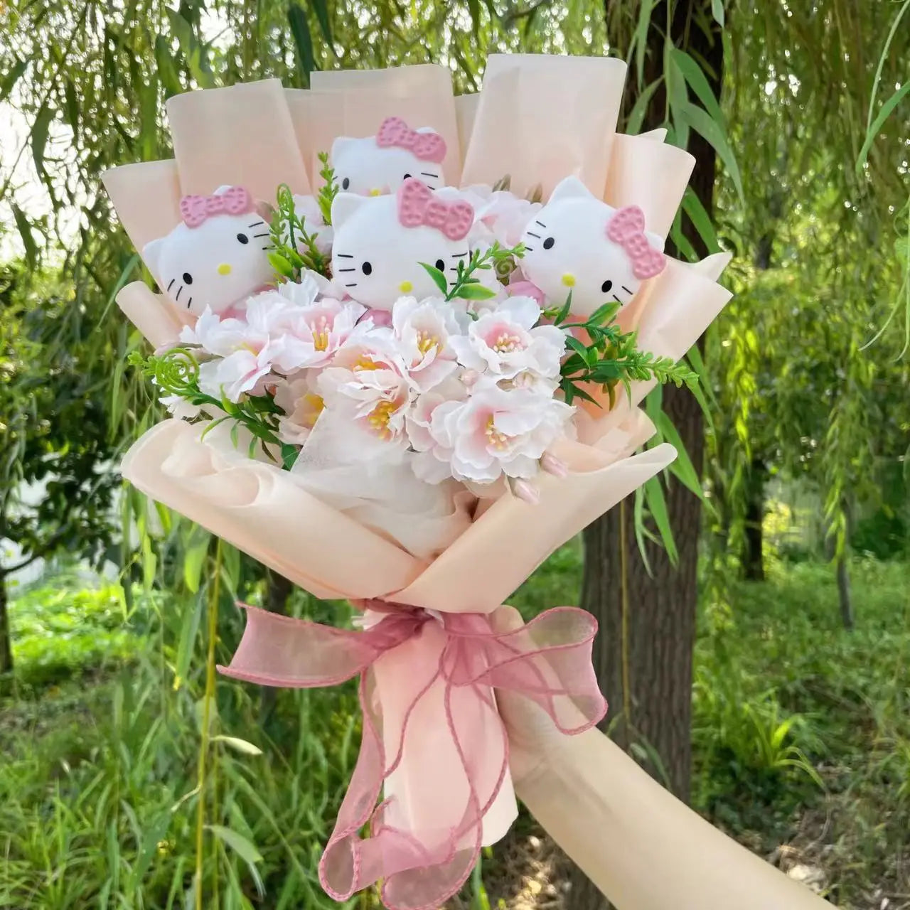 Kawaii Hello Kitty Cat Dolls with Artificial Flowers – Creative Sanrio Bouquet for Christmas, Valentine’s & Birthday Graduation Gifts