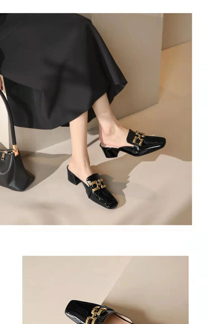 Fashion Women’s Half Slippers — Outdoor Med-Heeled Slides with Toe Chain Decoration, Luxury Square Heel Sandals 2023
