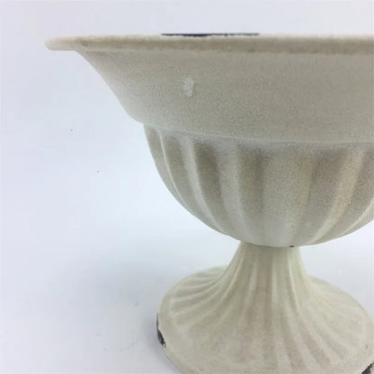 Old Goblet Antique Flower Vase – White Retro European Iron Table Arrangement Container with Handles