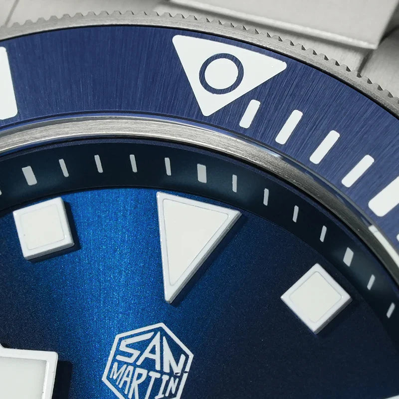 San Martin SN0121T Titanium Diving Watch – NH35 Automatic Movement, Grade 2 Titanium, 120-Click Bezel, 300M Waterproof Wristwatch