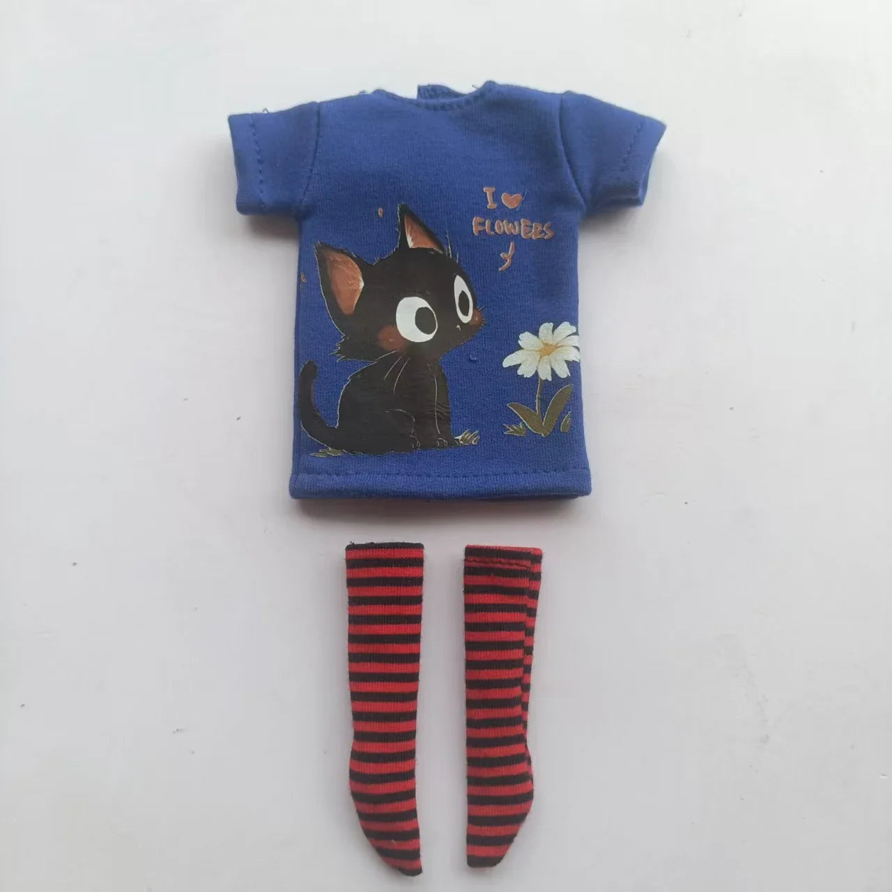 Handmade OB24 1/6 Blyth Doll Clothes – Cartoon T-Shirt with Striped Socks for 1/6 Doll Accessories