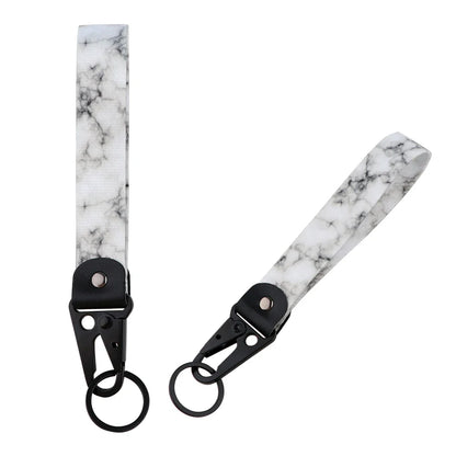 Anime Eagle Beak Keychain – Cool Short Lanyard for Phone, Badge Holder & USB Pendant