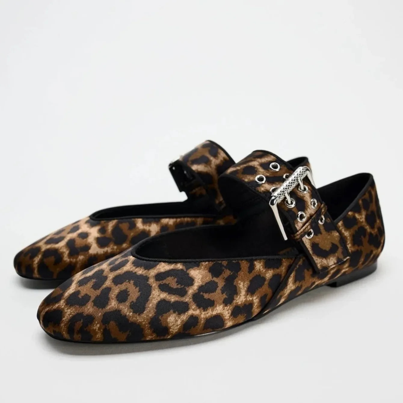2024 Women’s Flats – Autumn Pointed Toe Loafers & Ballerinas, Retro Leopard Print Dress Shoes for Fall (Zapatos De Mujer)