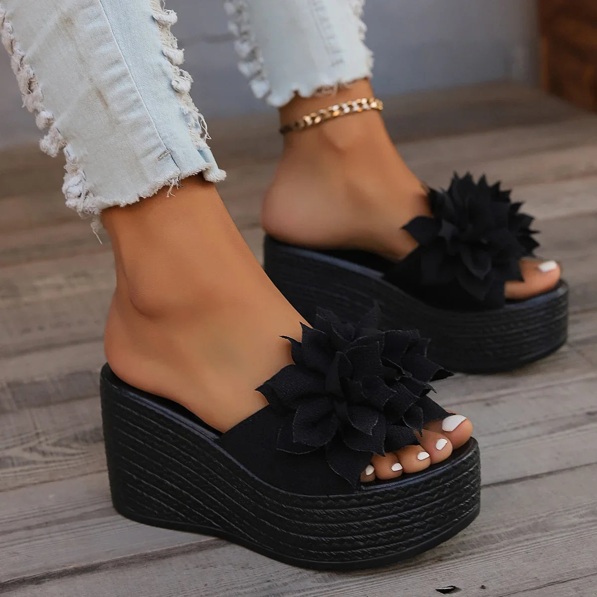 Women’s Platform Wedge Slippers – Summer Beach High Heel Flower Fashion Casual Sandals
