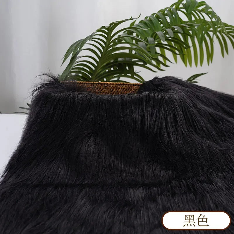 25x45cm Long Hair Faux Fur Fabric — DIY Animal Suit, Doll Hair, Beard Craft Material for Patchwork, Garment Sewing Accessories