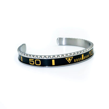 New Stainless Steel Digital Display Bracelet — Fashion Jewelry for Men & Women