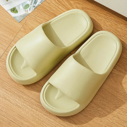 Lightweight Platform Slippers for Women – Super Soft Non-Slip Beach Flip Flops & Indoor Shower Slides for Couples Comfort