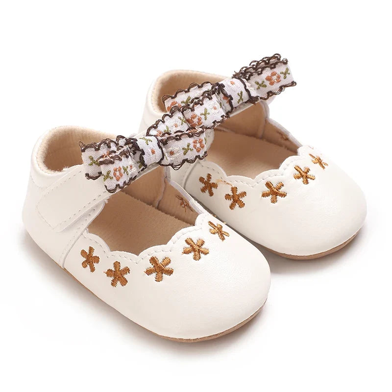 Baby Girl Princess Pre-Walker Shoes - Breathable Flower Bow Soft Sole Casual Sports Footwear 0–1 Year