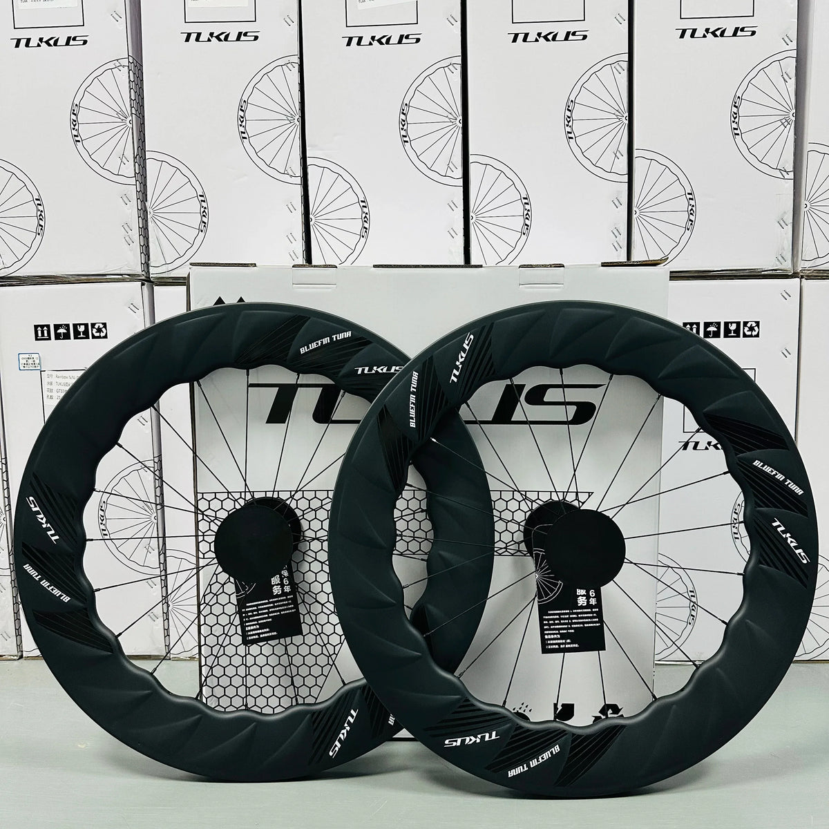 TUKUS C88NEO Carbon Wheelset - 700C Road Bike Racing Wheels with 88mm Deep Rim, 36T Ratchet and Disc Brake Support