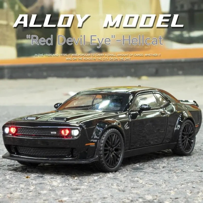 Dodge Challenger Hellcat 1:32 Scale Die-Cast Toy Car – Pull Back Model with Sound and Light Features