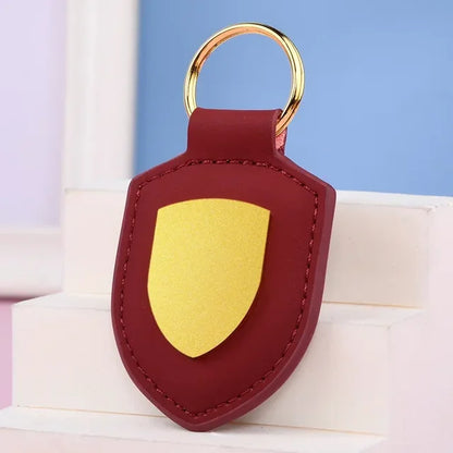 Car Keychain Shield Leather – Creative Personalized Couple Key Chain with Metal Pendant, Fashion Travel Gift for Men