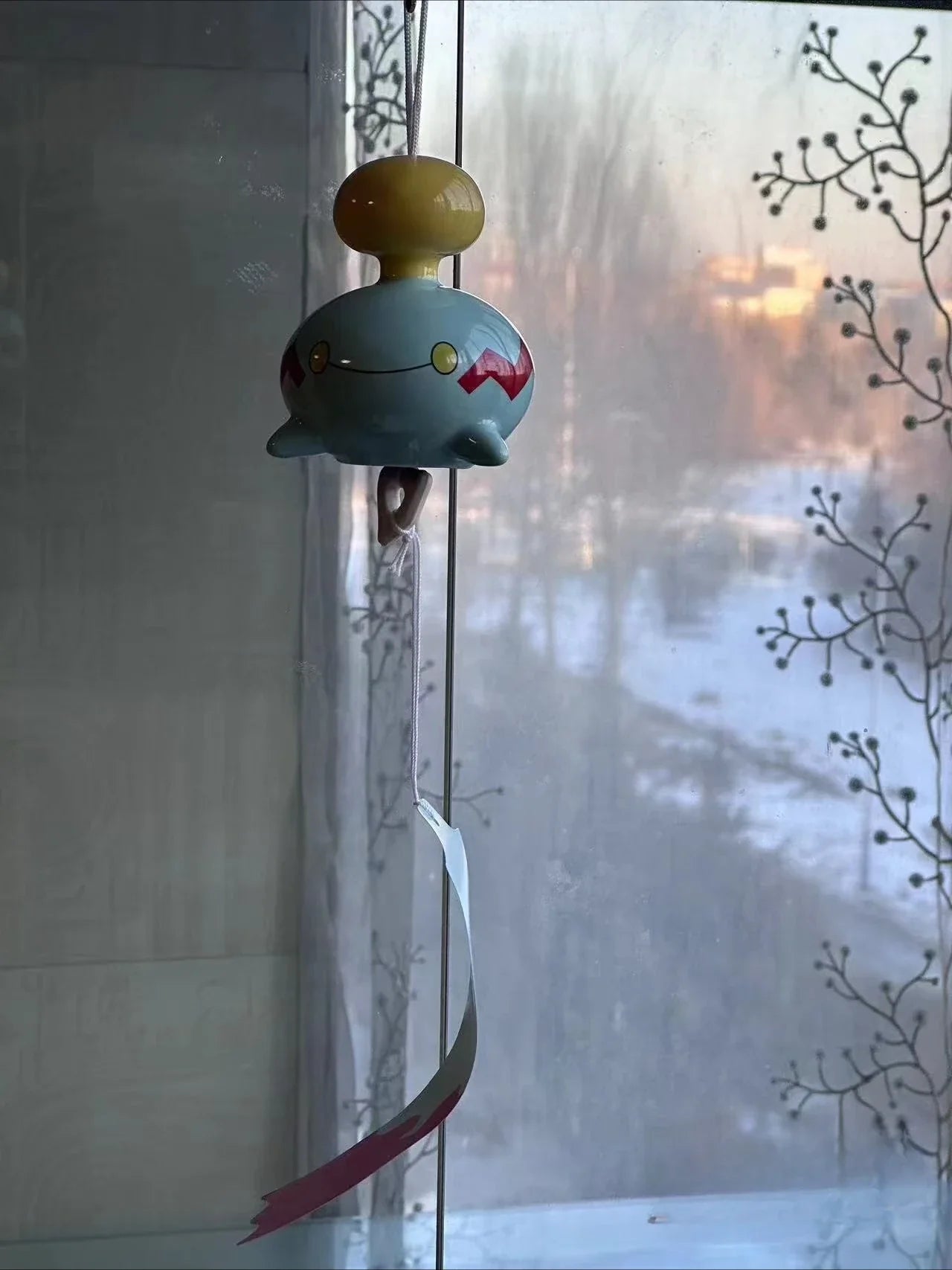 Anime Pokémon Chimecho Figure – Ceramic Wind Bell Pendant, Cute Home & Bedroom Decoration, Children’s Christmas & Birthday Gift