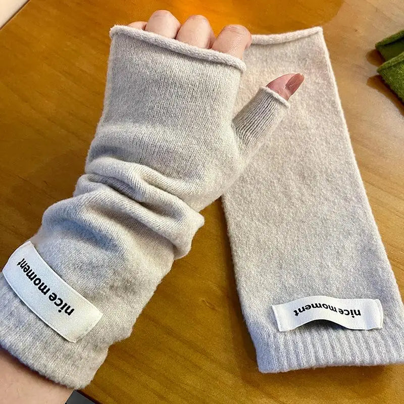 Long Fingerless Winter Arm Warmers – Women’s Fingerless Mittens Gloves, Gothic Style Wrist Sleeves for Casual & Holiday Wear