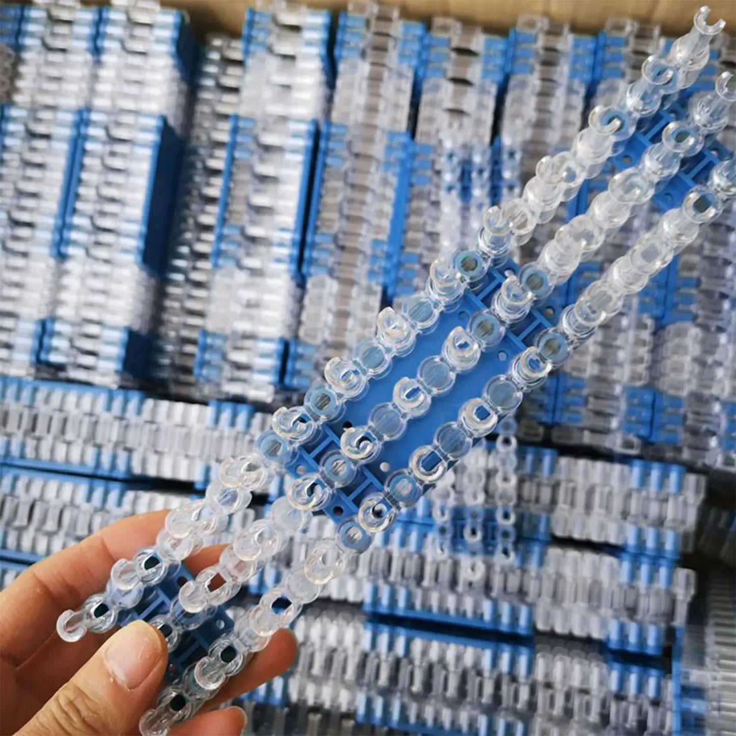 Loom Rubber Knitting Machine Kit – DIY Woven Bracelet Making Set for Kids, Hair Accessories & Gifts