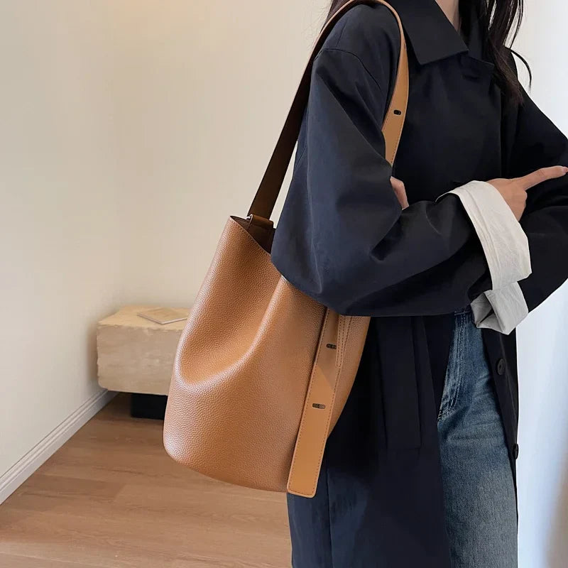 LEFTSIDE Retro Small Solid Color Leather Shoulder Bag – 2025 Korean Designer Handbag for Women