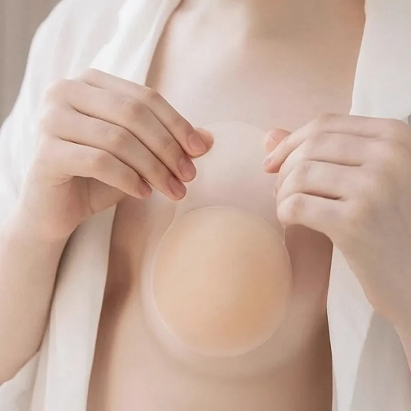 Silicone Nipple Cover Lift-Up Stickers: 1 Pair Adhesive Invisible Bras Chest Patch - Reusable Breast Petals Pads for Women