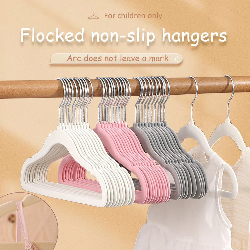 10/20Pcs Non-Slip Children Velvet Hangers - Thicken Rotin Hook, Space-Saving Clothes Dressing Storage, Portable Closet Organizer