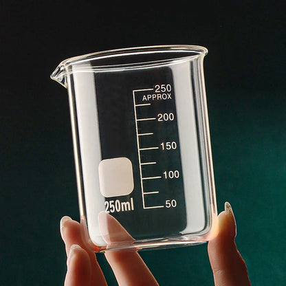 High Borosilicate Glass Measuring Cup – 50/100/150/250/500/1000ml Clear Scale Laboratory Beaker for Kitchen Baking & Mixing