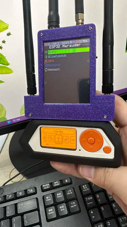 Flipper Zero 4-in-1 Expansion Board – 433M, ESP32S2, GPS & 2.8-Inch Screen with Usage Instructions/Firmware