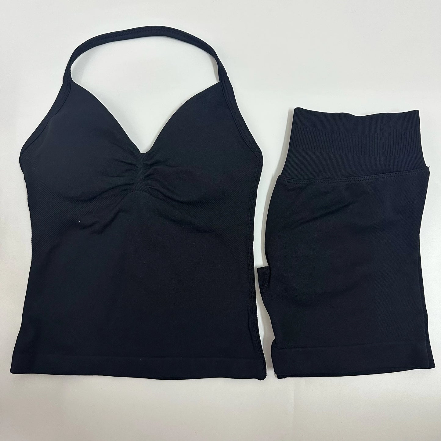 2-Piece Women’s Yoga Set – Seamless Longline Strappy Tank Top & Scrunch Sports Shorts, Summer Workout Gym Outfit