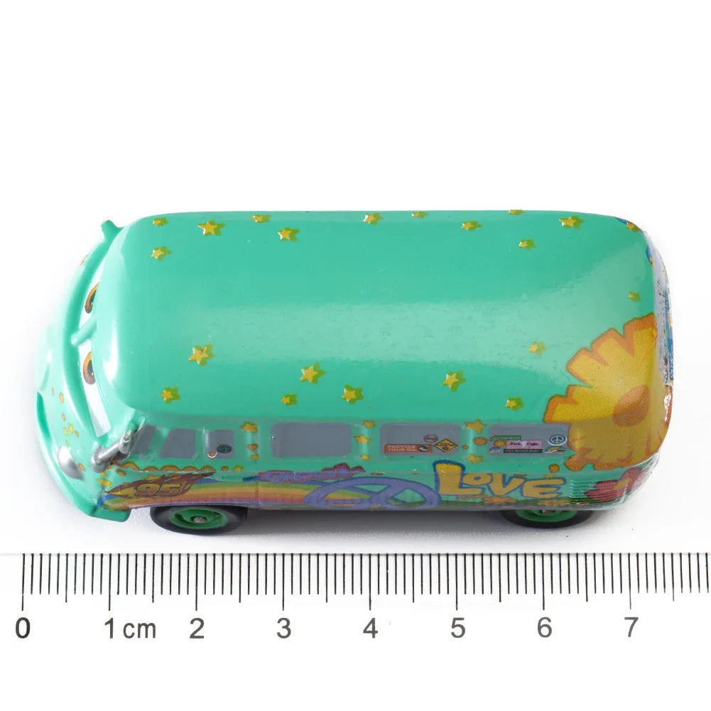 Disney Pixar Cars 3 Lightning McQueen & Mater Model Collection – 1:55 Diecast Alloy Car Toys for Children, Gift