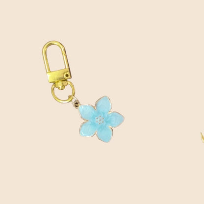 White Pear Blossom Keychain — Cute Couple Matching Keyrings & Boutique Accessories