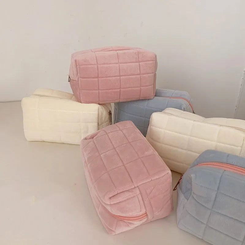 Solid Fur Cosmetic Storage Bag – Large Women’s Zipper Makeup Organizer Handbag, Stationery & Travel Toiletry Case