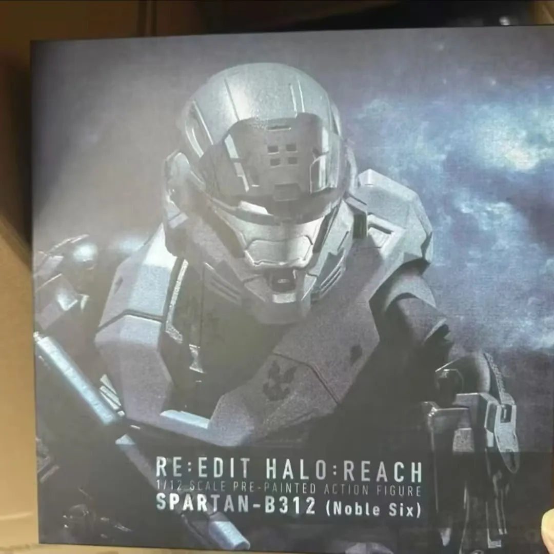 18cm Master Chief PVC Action Figure – 1/12 Articulated Collectible Model Toy with 2 Signs
