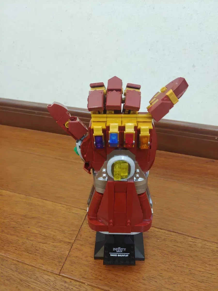 Marvel 32cm Iron Man Nano Gauntlet Building Blocks – Thanos Infinity Gloves DIY Puzzle Plastic Figure Toy