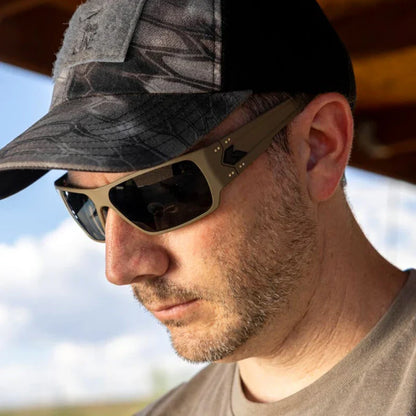 MAGNUM Men’s Polarized Sunglasses — Anti-Glare Driving & Sports Glasses with UV400