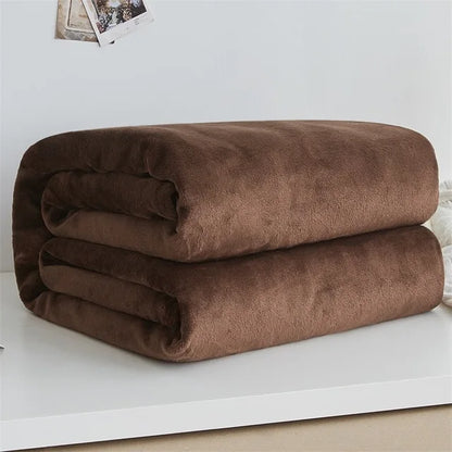 Spring & Winter Flannel Blanket – Soft, Fluffy Coral Fleece Sofa Cover & Bedspread, Solid Blue & Black Plush Blanket for Beds