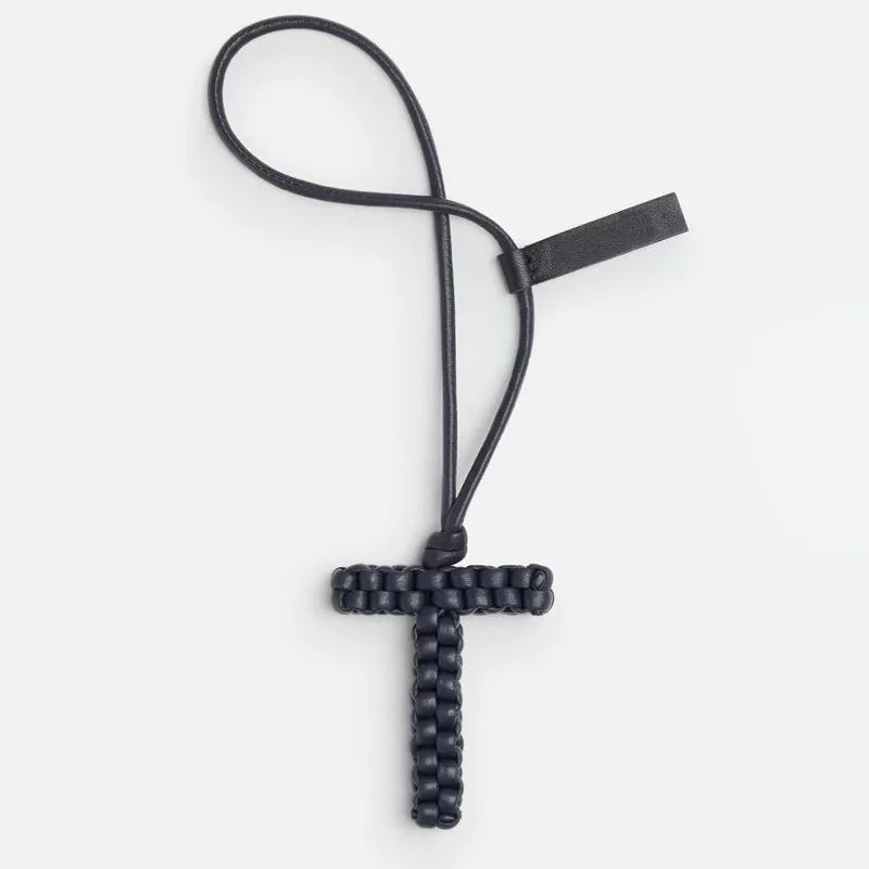 Woven Leather Letter Bag Charm – Luxury Handwoven Pendant Ornament for Women’s Handbags, Fashionable Bag Decoration Accessory