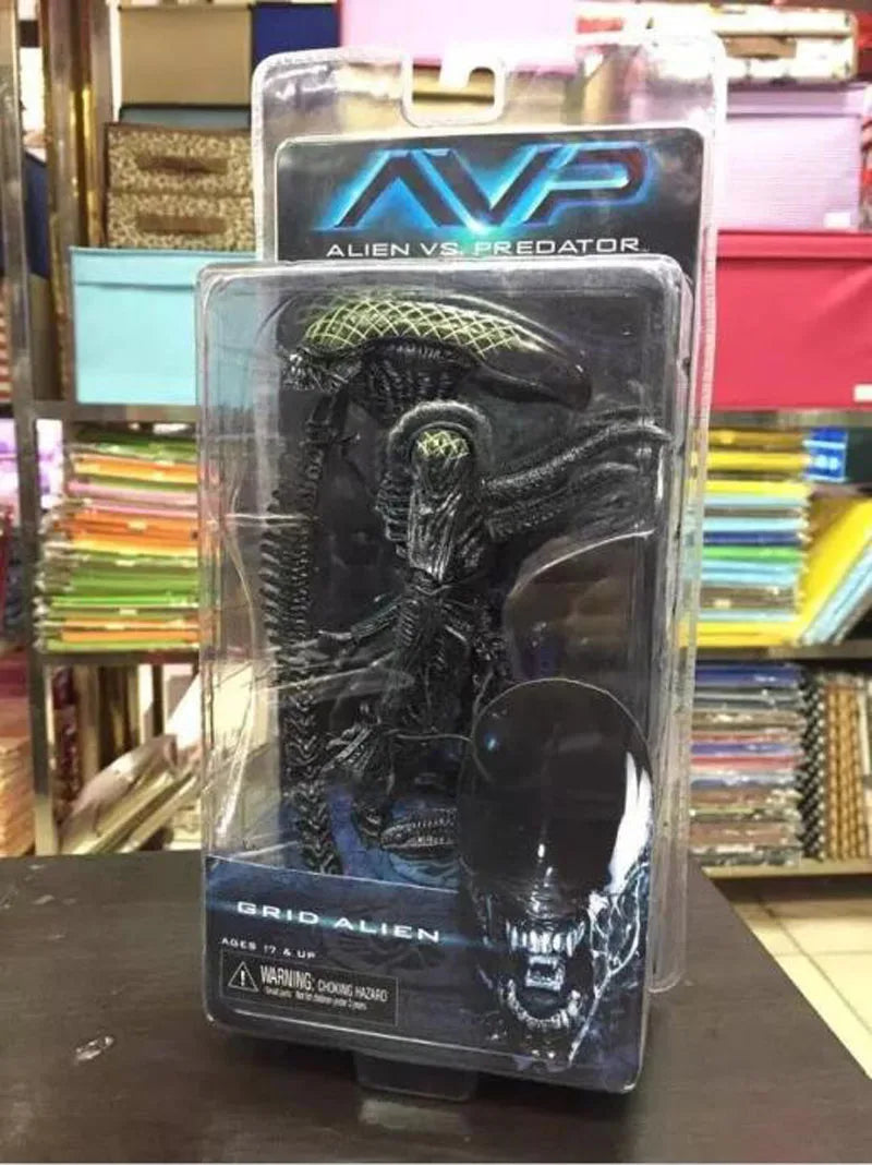 NECA Grid Warrior Xenomorph Action Figure – Alien vs Predator Collectible Toy Gift